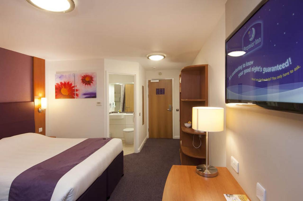 Premier Inn London Ilford Ngoại thất bức ảnh