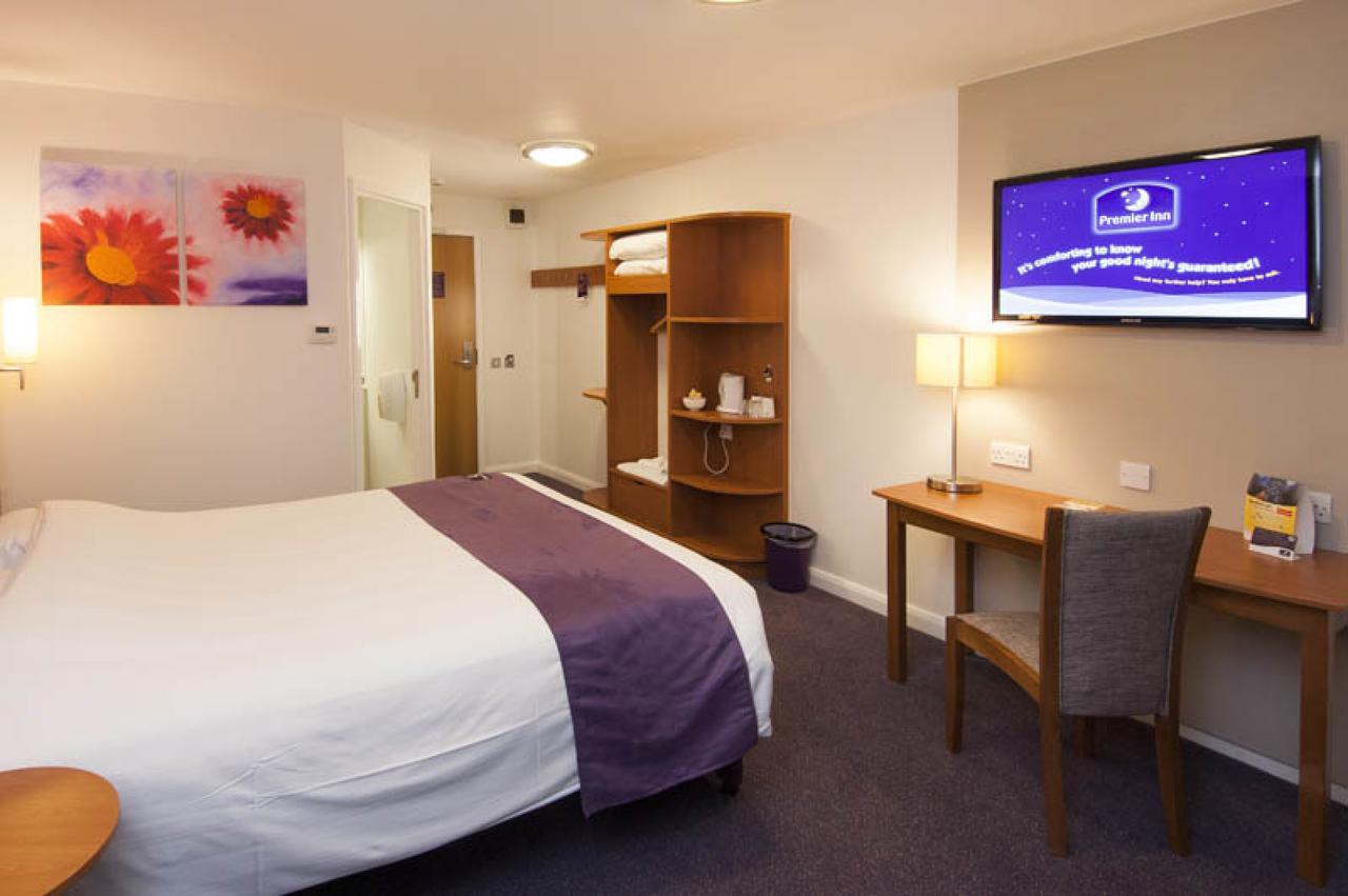 Premier Inn London Ilford Ngoại thất bức ảnh