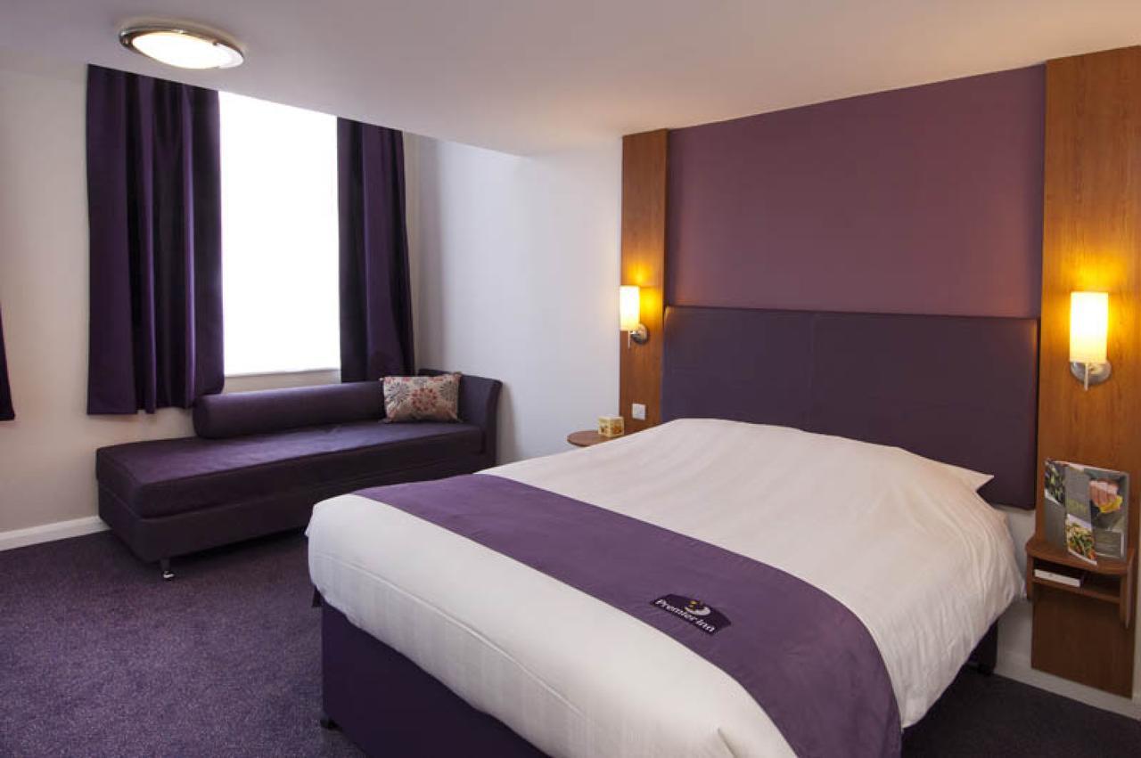 Premier Inn London Ilford Phòng bức ảnh